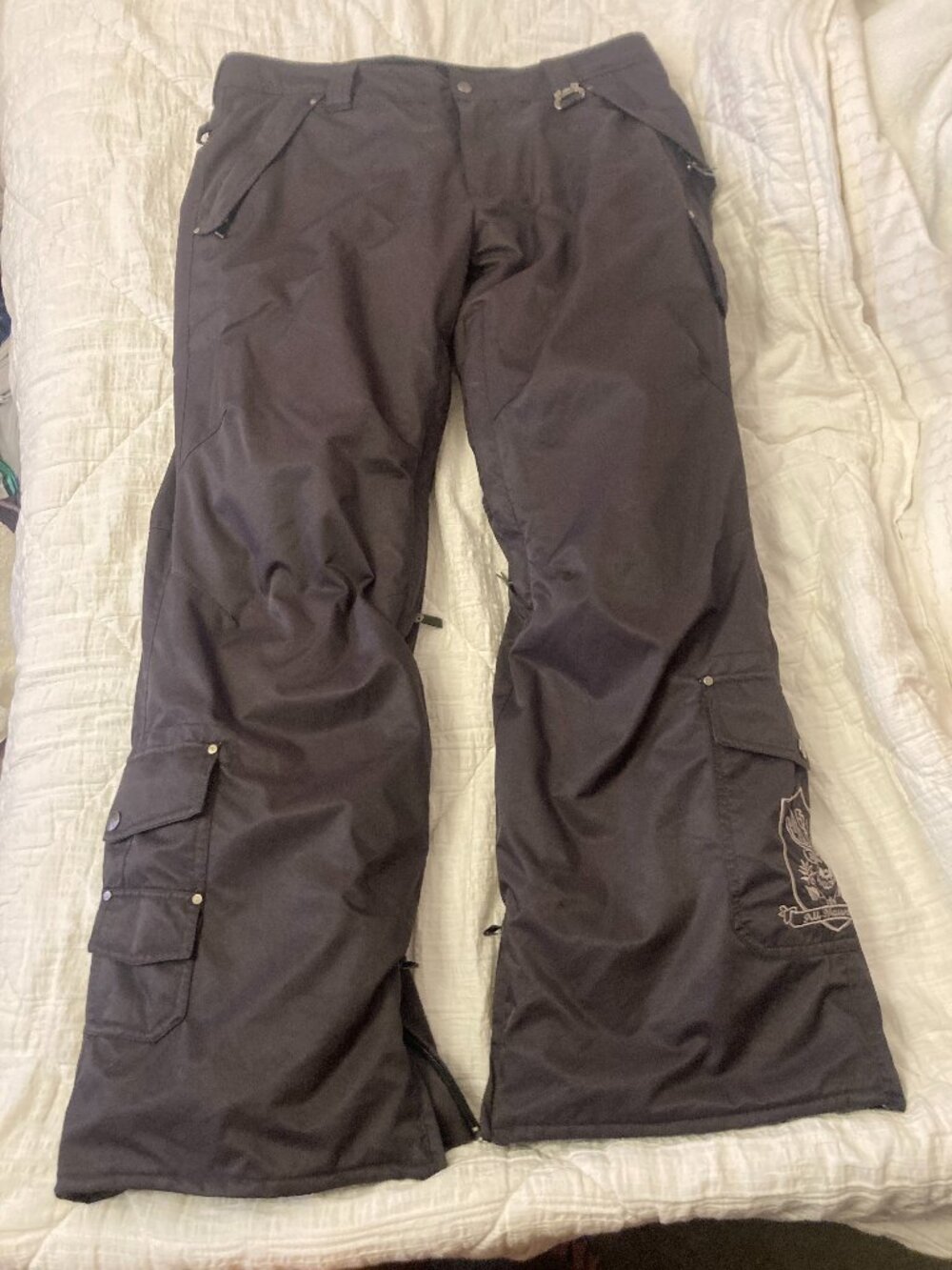 BETTY RIDES "All Mountain" Women's Skiing/Snowboarding Pants (L)